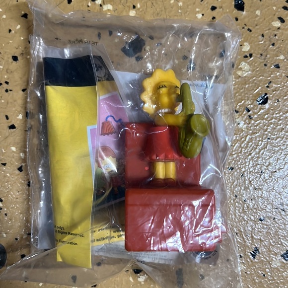 Assorted Simpsons Collectable Toys from Burger King - Picture 8 of 8